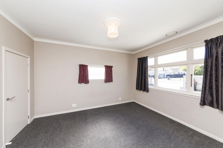Photo of property in 61 Ferguson Street, Awapuni, Palmerston North, 4412
