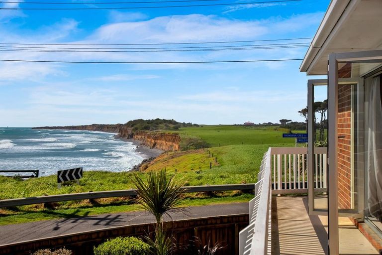 Photo of property in 1 Tiromoana Crescent, Bell Block, New Plymouth, 4312