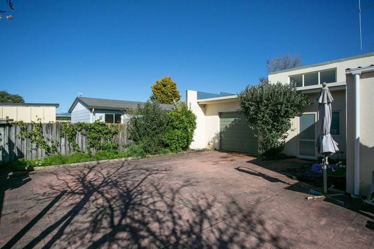 Photo of property in 20 Campbell Street, Leamington, Cambridge, 3432