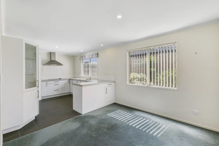 Photo of property in 17 Cresta Drive, Katikati, 3129