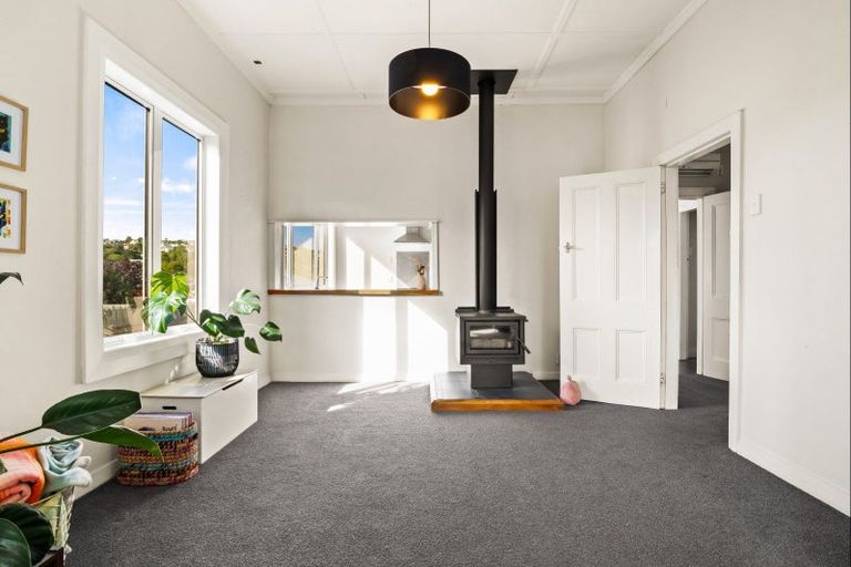 Photo of property in 17 Beresford Street, Kaikorai, Dunedin, 9010