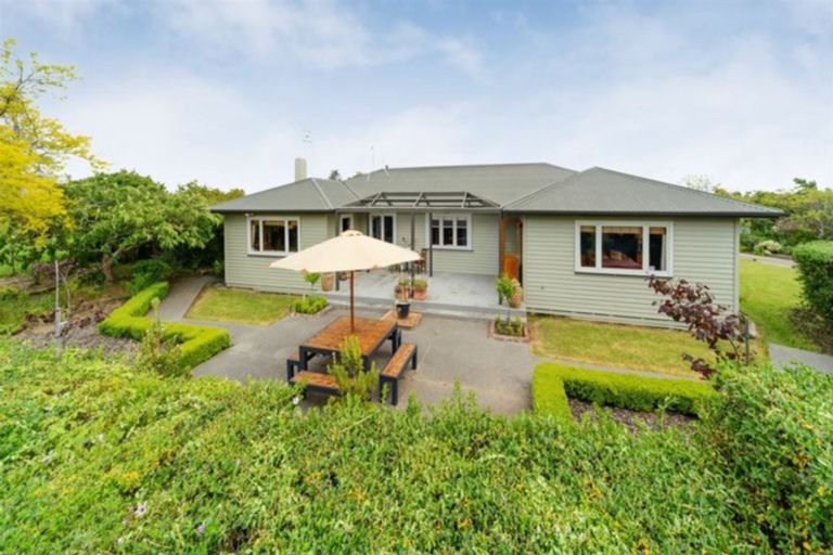 Photo of property in 1911 Makino Road, Halcombe, Feilding, 4779