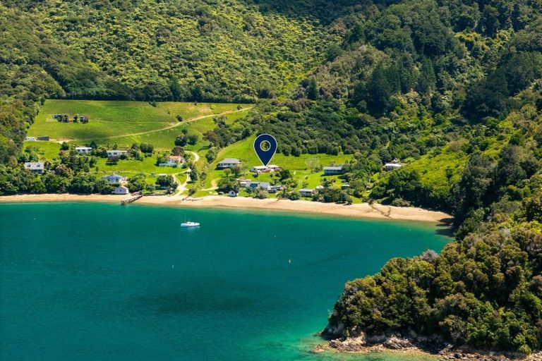 Photo of property in 2243 Te Towaka-port Ligar Road, Bulwer, French Pass, 7193