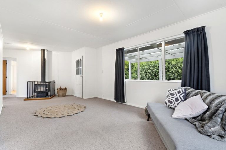 Photo of property in 41 Fisher Place, Carterton, 5713