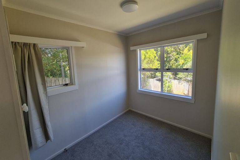 Photo of property in 40a Peach Road, Glenfield, Auckland, 0629