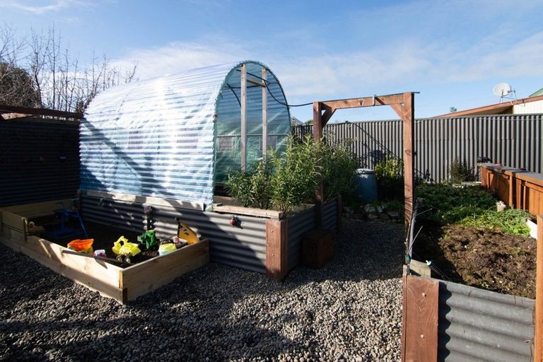 Photo of property in 75 Botanical Road, Takaro, Palmerston North, 4412