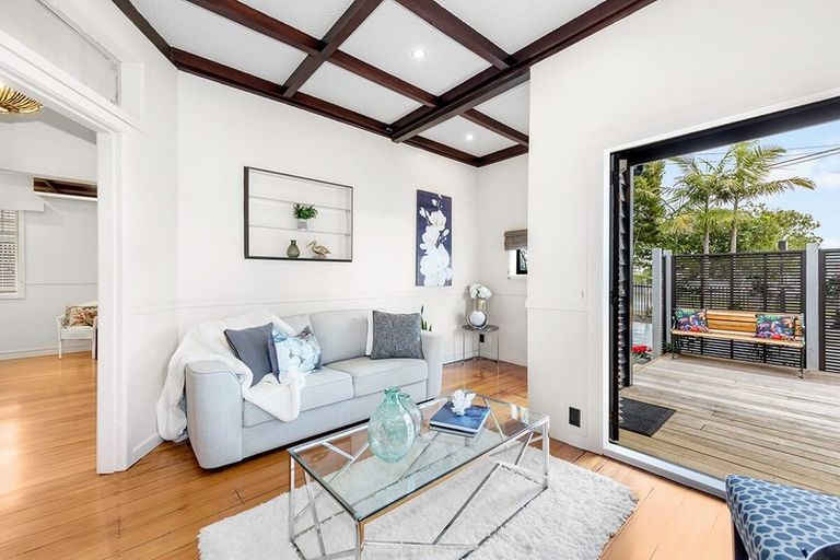 Photo of property in 16 Wilkinson Road, Ellerslie, Auckland, 1060