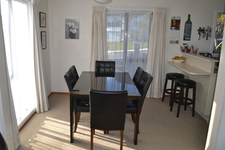 Photo of property in 16 Anaheim Place, Churton Park, Wellington, 6037