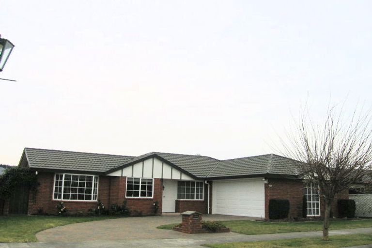 Photo of property in 3 Claridge Place, Taradale, Napier, 4112