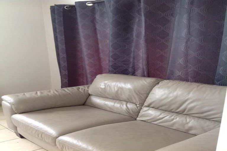 Photo of property in 9 Mahon Place, Papatoetoe, Auckland, 2025