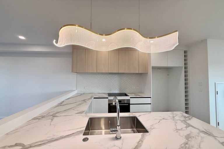 Photo of property in 192 Henwood Road, Westgate, 0814