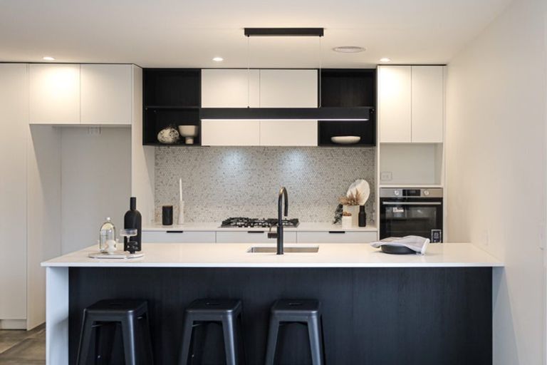 Photo of property in 4 Samuel Place, Terrace End, Palmerston North, 4410