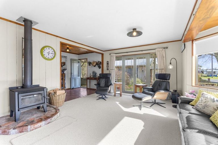 Photo of property in 5 Bosworth Street, Egmont Village, 4372