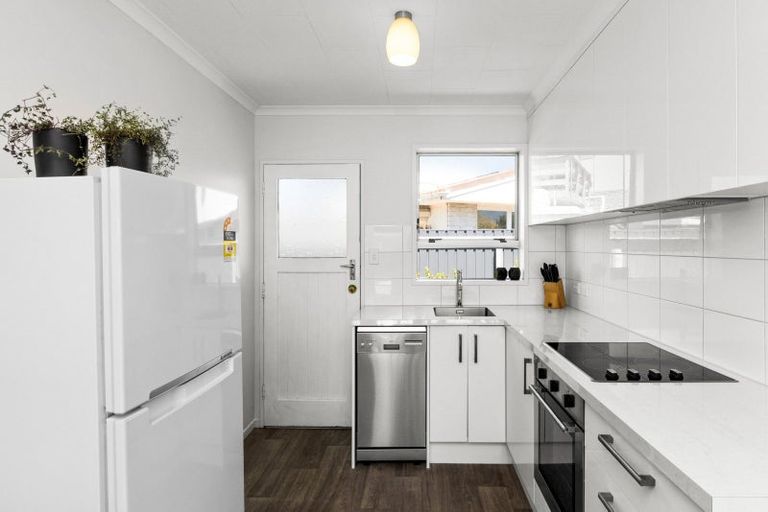 Photo of property in 1/508 Poplar Place, Akina, Hastings, 4122