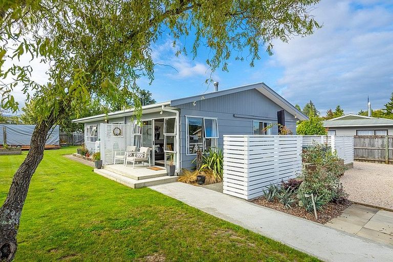 Photo of property in 6 Windlesham Place, Wakefield, 7025