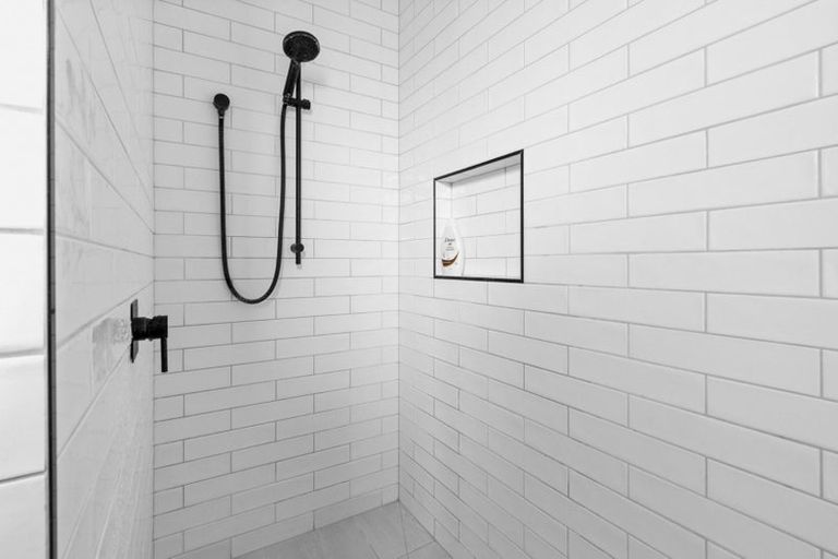 Photo of property in 2a Carey Street, Maeroa, Hamilton, 3200