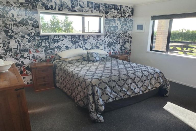 Photo of property in 1060 Carrington Road, Hurworth, New Plymouth, 4371