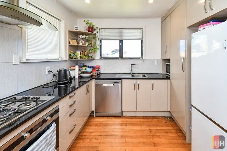 Photo of property in 21 Rogers Road, Manurewa, Auckland, 2102