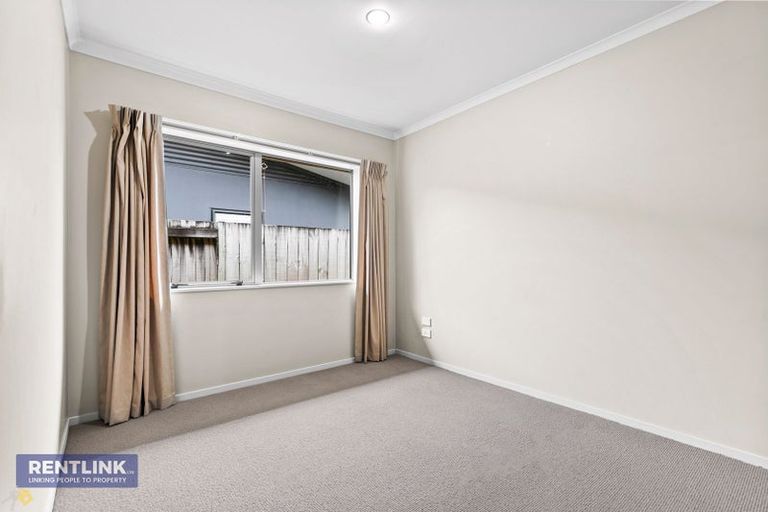 Photo of property in 31 Grabella Place, Papamoa Beach, Papamoa, 3118