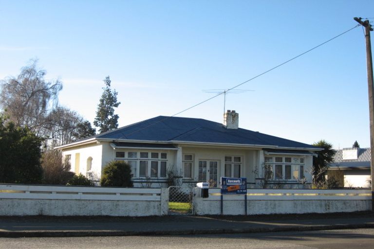 Photo of property in 151 Park Street, Winton, 9720