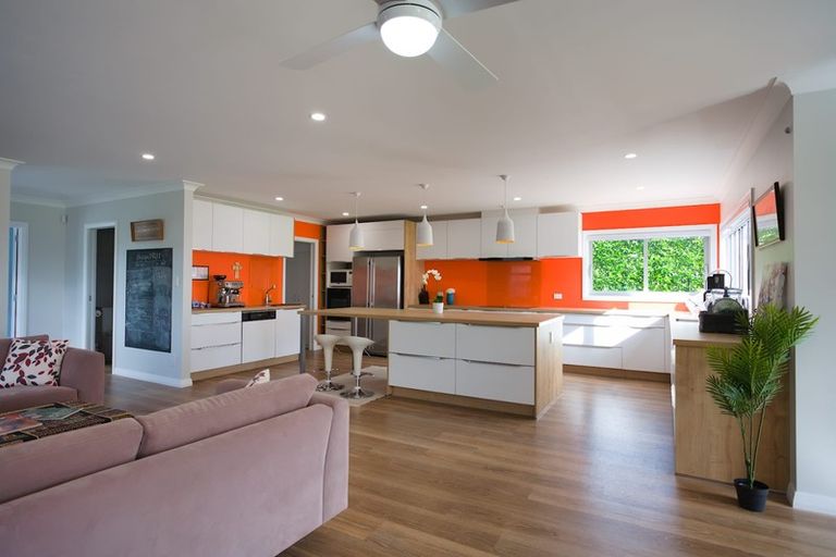 Photo of property in 21 Te Karaka Drive, Te Puna, Tauranga, 3174