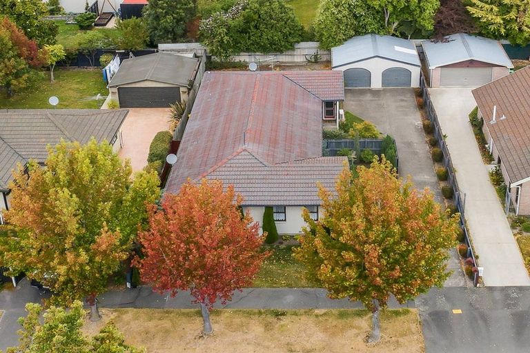Photo of property in 1/78 Solomon Avenue, Redwood, Christchurch, 8051