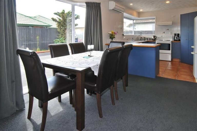 Photo of property in 67a Bower Avenue, New Brighton, Christchurch, 8083