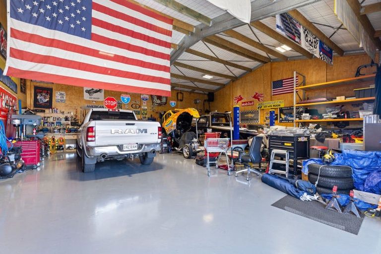 Photo of property in 456 Stoney Creek Road, Kelvin Grove, Palmerston North, 4470