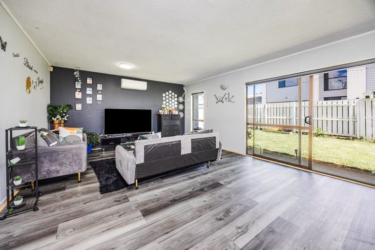 Photo of property in 2/45 Jellicoe Road, Manurewa, Auckland, 2102