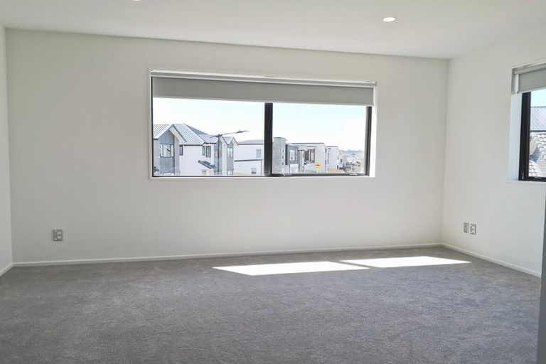 Photo of property in 17c Scott Road, Hobsonville, Auckland, 0616