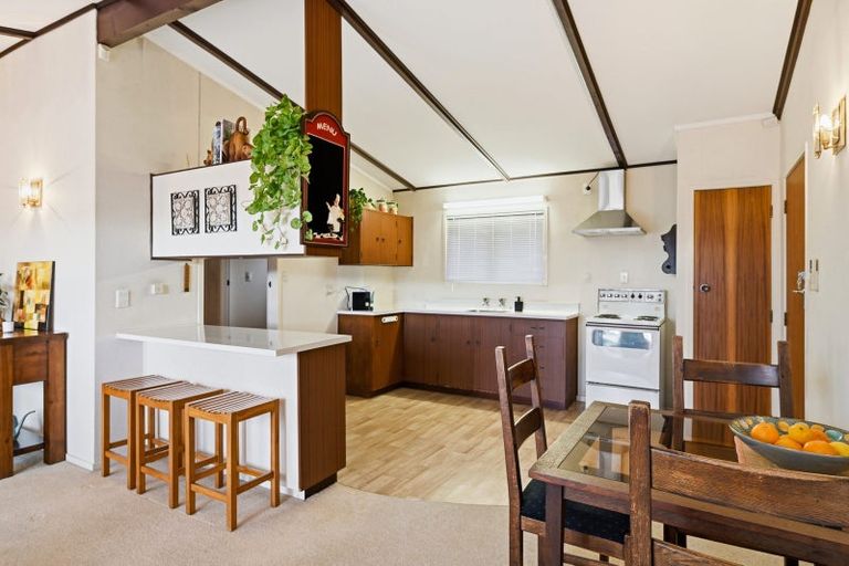 Photo of property in 1/175 Clayton Road, Mangakakahi, Rotorua, 3015