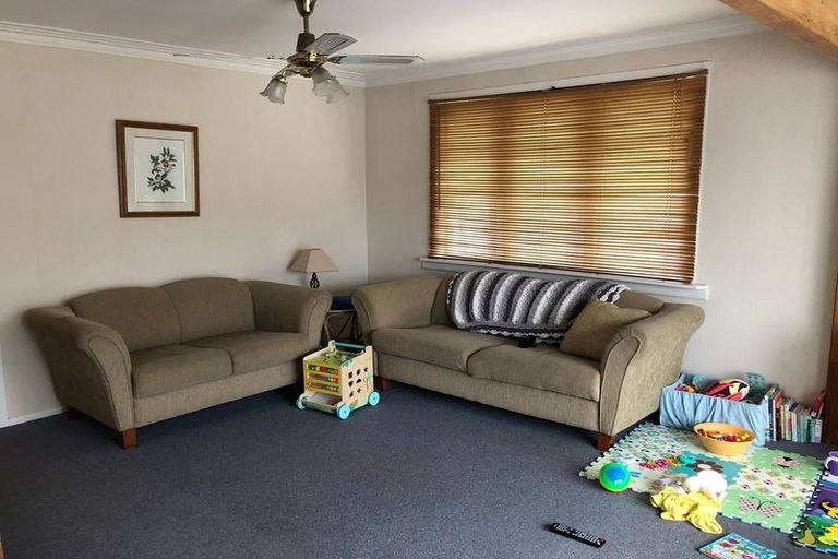 Photo of property in 1/69 Howe Street, Howick, Auckland, 2014