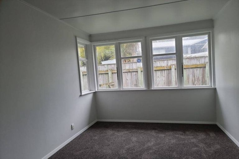 Photo of property in 115 Dimock Street, Titahi Bay, Porirua, 5022
