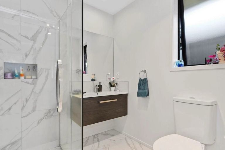 Photo of property in 21 Taffe Crescent, Pyes Pa, Tauranga, 3112