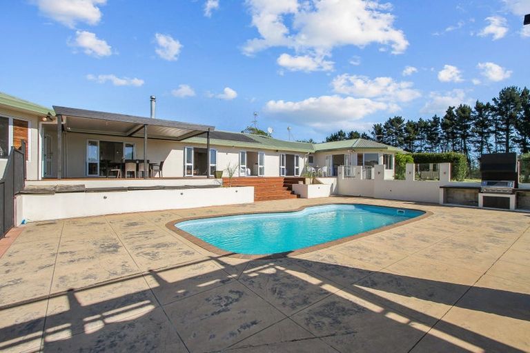 Photo of property in 64 Percy Millen Drive, Waiau Pa, Pukekohe, 2679