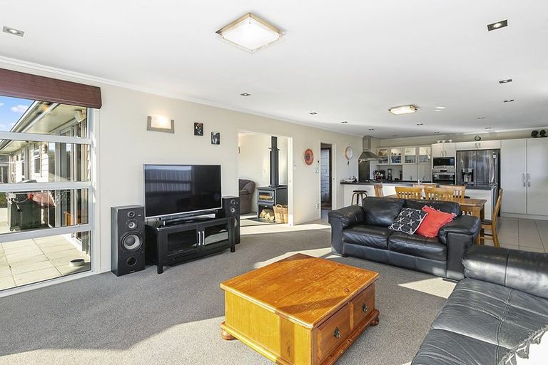 Photo of property in 11 William James Close, Mosgiel, 9024