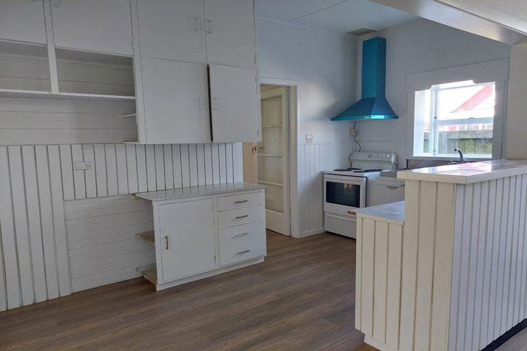 Photo of property in 102 Petrie Street, Richmond, Christchurch, 8013