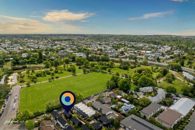 Photo of property in 12a Hurley Street, Christchurch Central, Christchurch, 8011