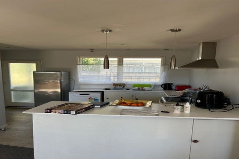 Photo of property in 148 Grimseys Road, Redwood, Christchurch, 8051