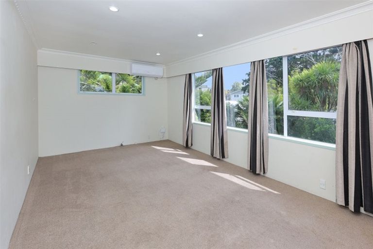Photo of property in 40 Glamorgan Drive, Torbay, Auckland, 0630