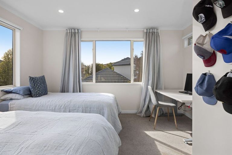 Photo of property in 408a Memorial Avenue, Burnside, Christchurch, 8053