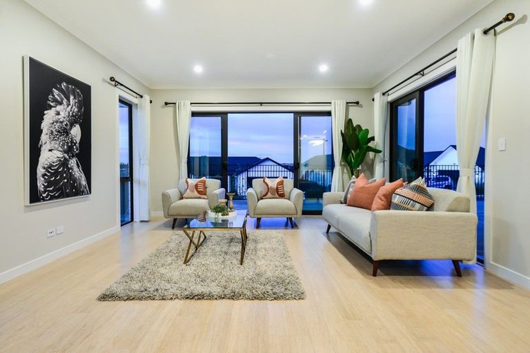 Photo of property in 34 Rose Berry Crescent, Flagstaff, Hamilton, 3210