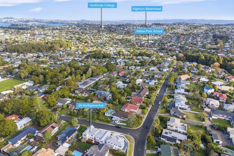 Photo of property in 2a Northgrove Avenue, Hillcrest, Auckland, 0627