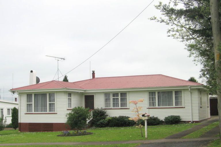 Photo of property in 12 Hill Street, Paeroa, 3600