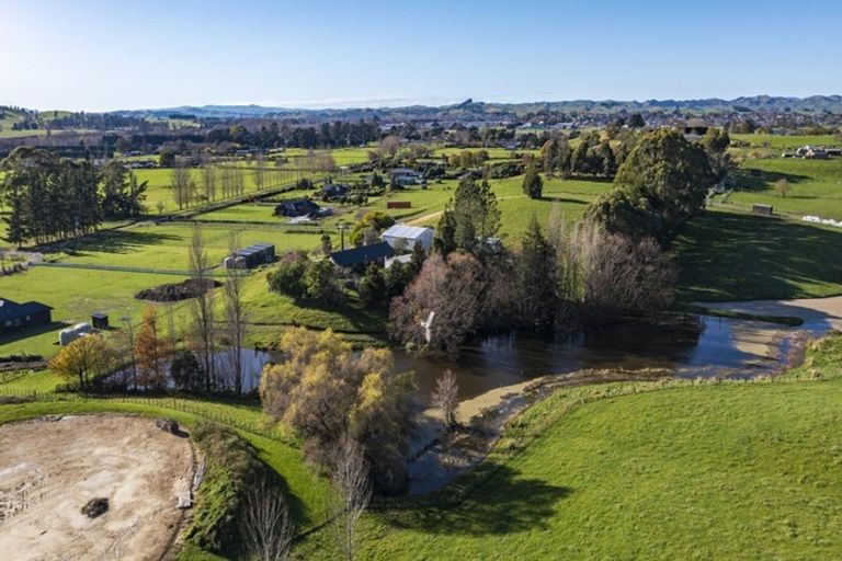 Photo of property in 103 Kyle Road, Waipukurau, 4281