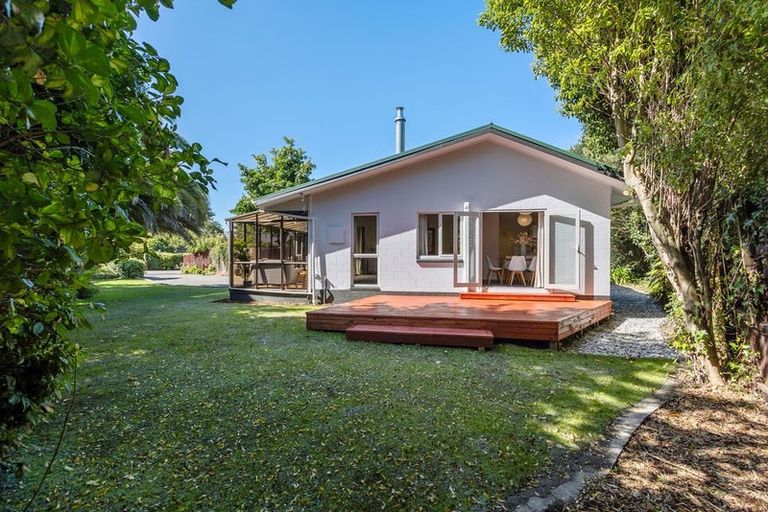 Photo of property in 10a Kaputone Place, Belfast, Christchurch, 8051