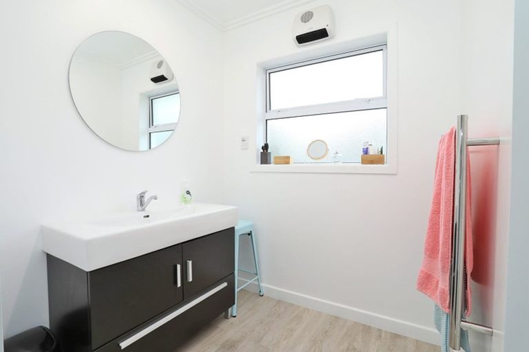 Photo of property in 44 Avenal Street, Avenal, Invercargill, 9810