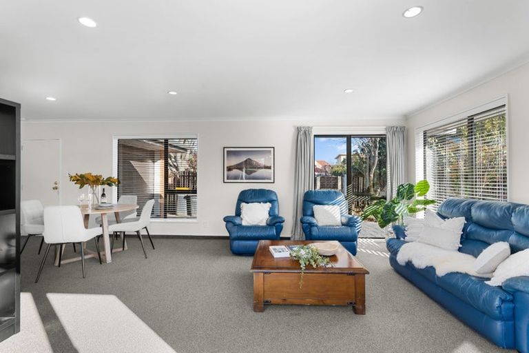 Photo of property in 1/32 Montclare Avenue, Avonhead, Christchurch, 8042