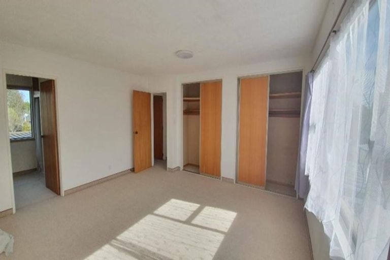 Photo of property in 11 Jamell Place, Avonhead, Christchurch, 8042