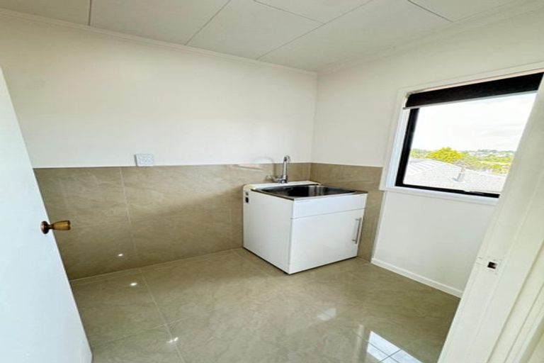 Photo of property in 46 Peverill Crescent, Papatoetoe, Auckland, 2025